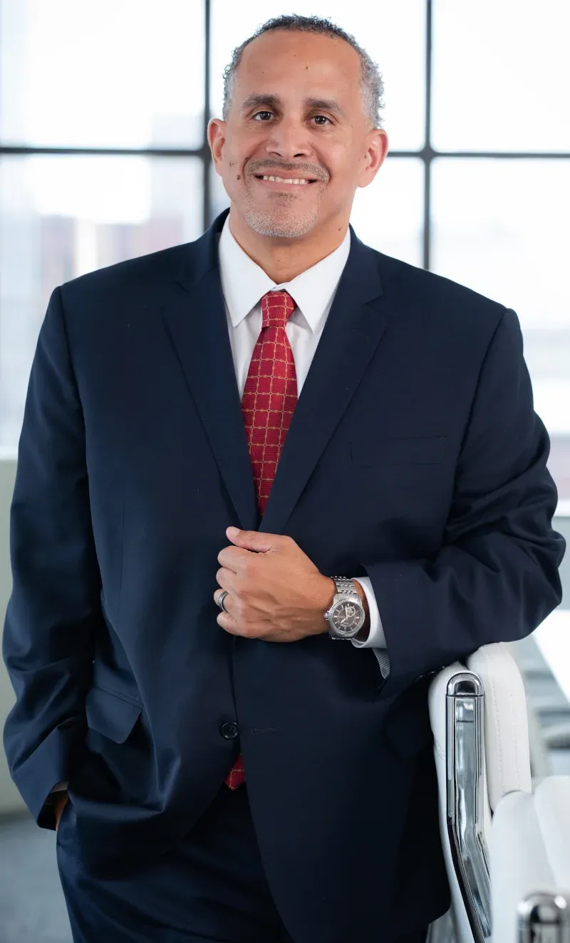 Daniel Fortune Headshot